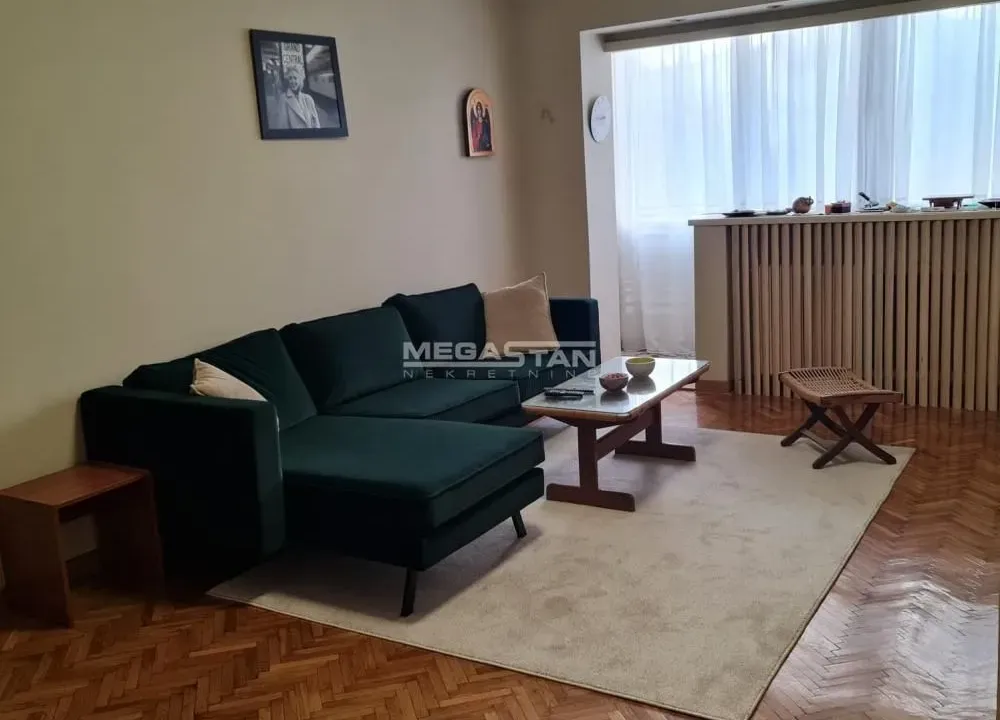Prodaja, dvosoban stan, 70m², Vračar Sve Podlokacije, Beograd