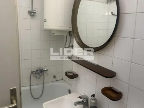 Izdavanje, četvorosoban stan, 98m², Čukarica, Beograd - image 6