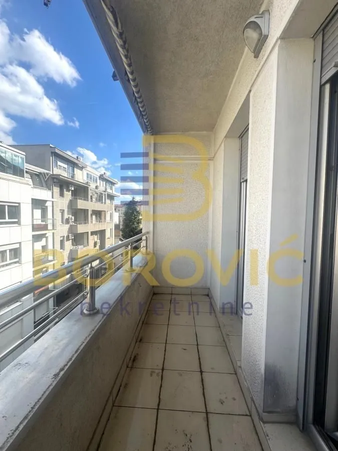 Sale, two bedroom apartment, 57m², Crveni Krst, Beograd