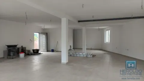 Rent, office space, 140m², Centar, Leskovac - image 5