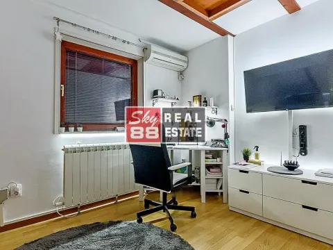 Prodaja, četvorosoban stan, 104m², Stari Grad, Beograd - image 10