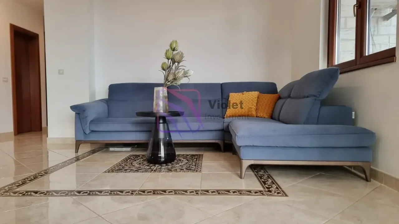 Sale, two bedroom apartment, 107m², Bečići, Budva