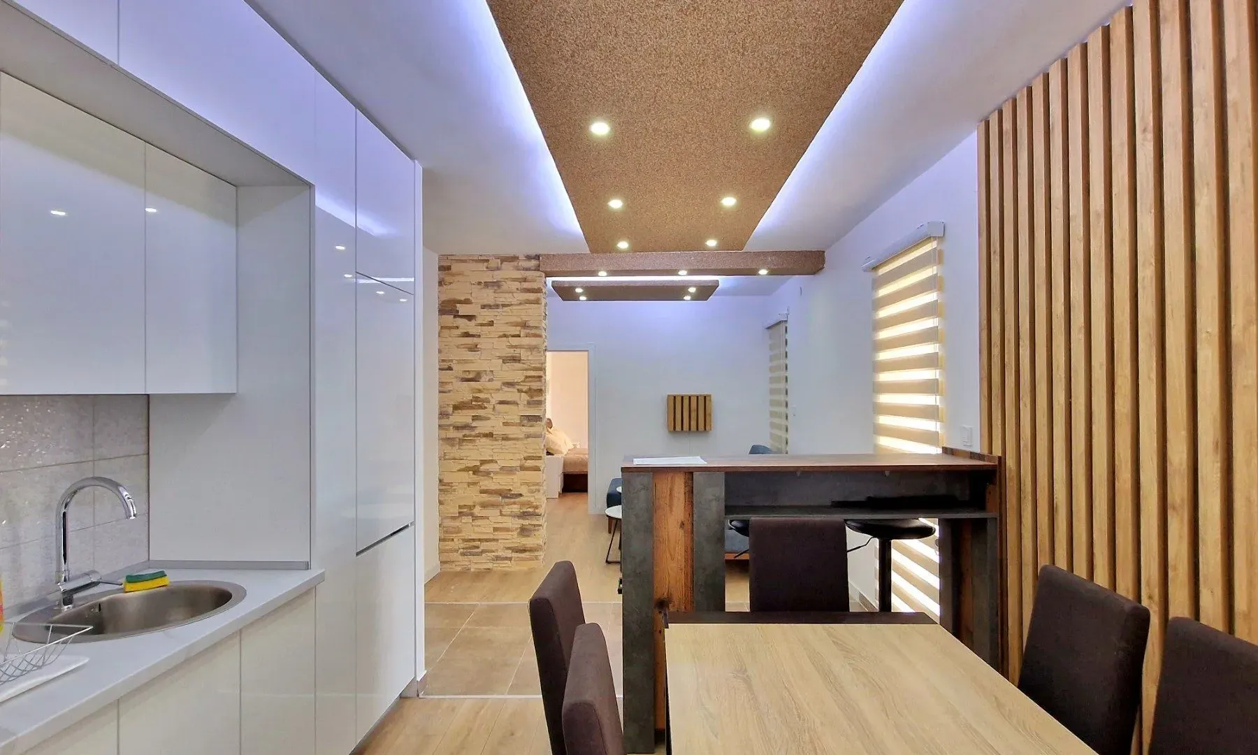 Rent, two bedroom apartment, 70m², Bečići, Budva