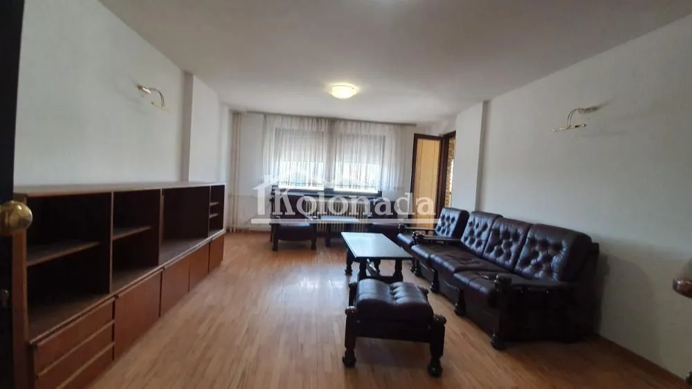 Prodaja, trosoban stan, 79m², Mladenovac, Beograd