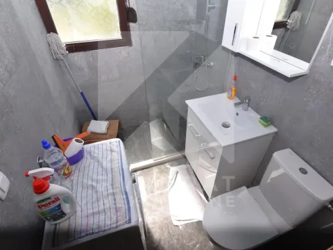 Rent, one bedroom apartment, 50m², Blok 5, Podgorica - image 8