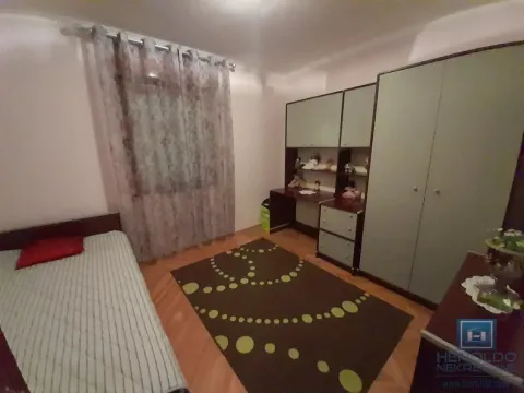 Prodaja, kuća, 180m², Centar, Ćuprija - image 53