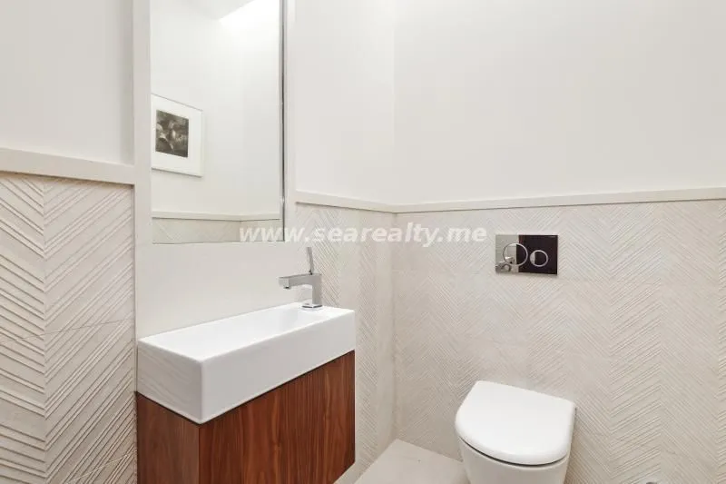 Prodaja, dvosoban stan, 174m², Porto Montenegro, Tivat