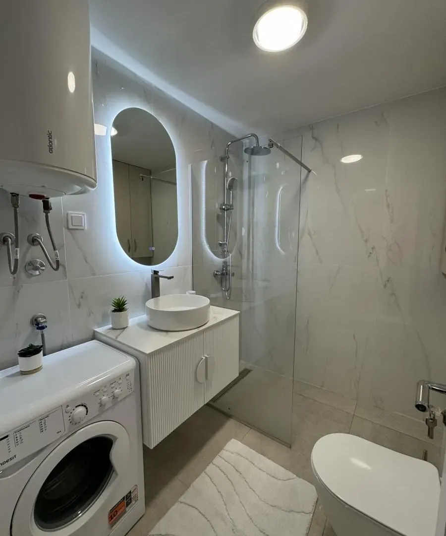 Prodaja, dvosoban stan, 74m², Bečići, Budva