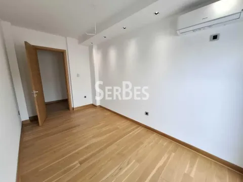 Prodaja, četvorosoban stan, 240m², Adamovićevo Naselje, Novi Sad Sve Podlokacije - image 16