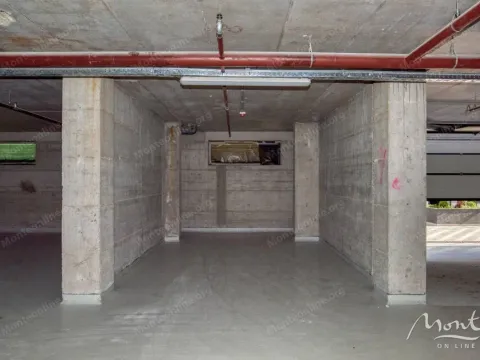 Sale, one bedroom apartment, 44m², Budva, Crna Gora - image 18