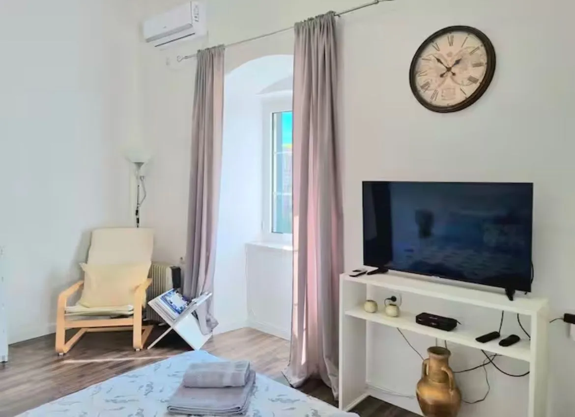 Prodaja, jednosoban stan, 42m², Stari Grad Kotor, Kotor