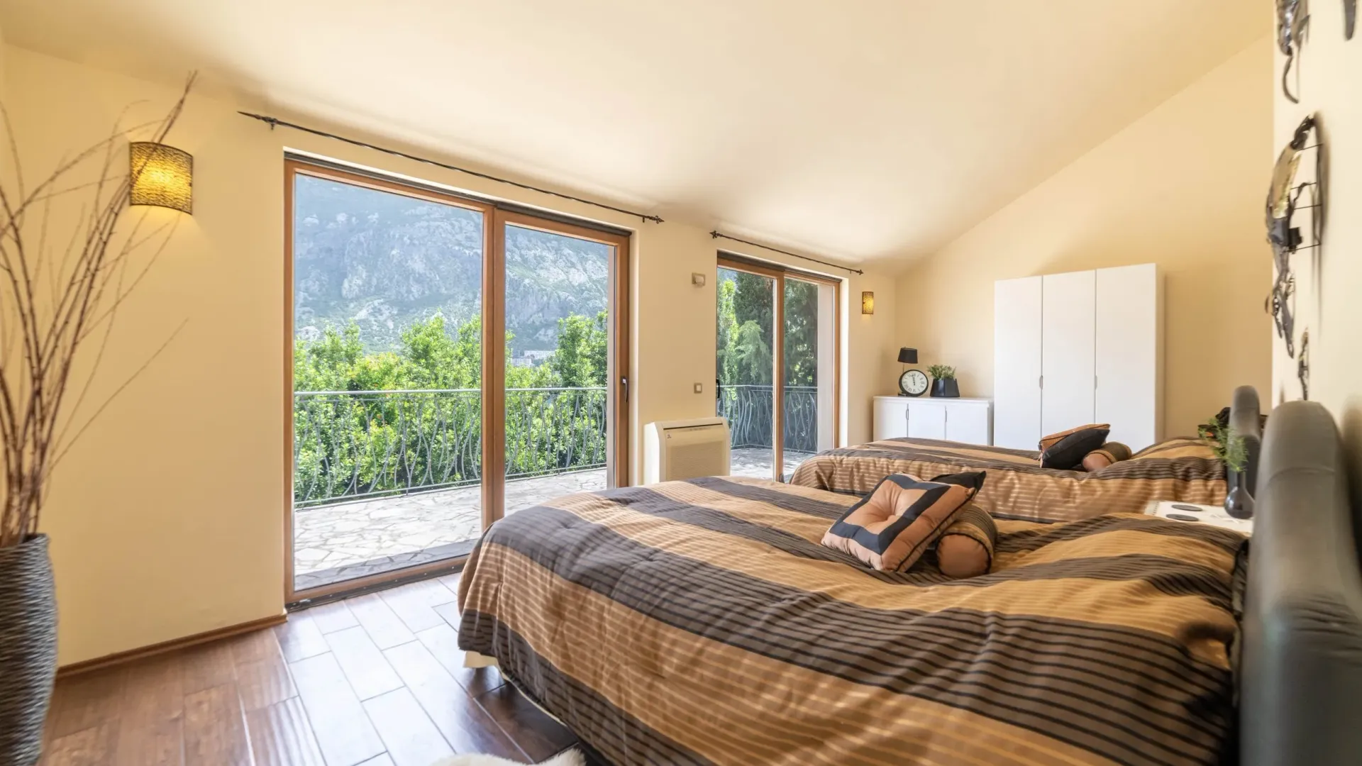 Sale, house, 119m², Prčanj, Kotor