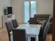 Izdavanje, dvosoban stan, 80m², Đuraševići, Tivat - image 1