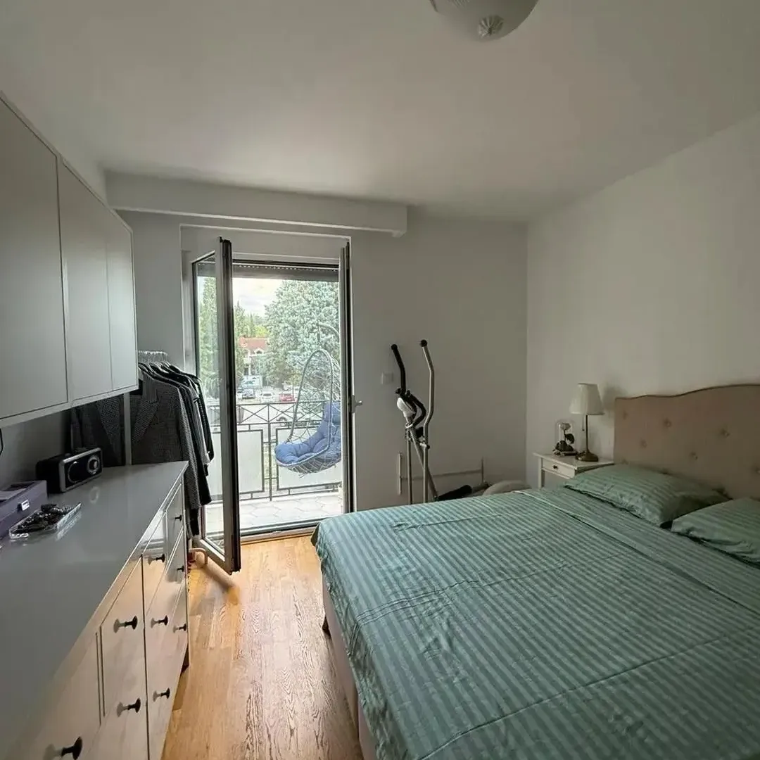 Prodaja, trosoban stan, 68m², Centar, Podgorica