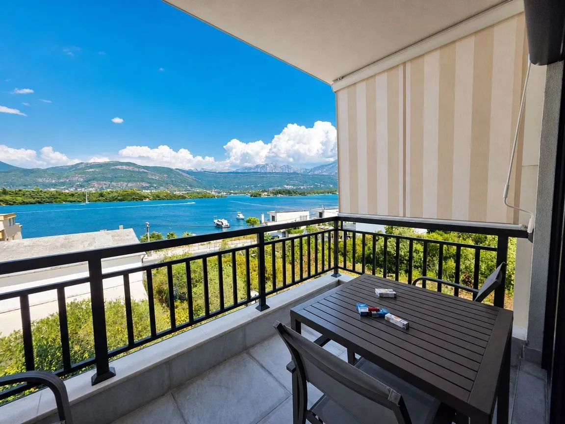Prodaja, jednosoban stan, 51m², Đuraševići, Tivat