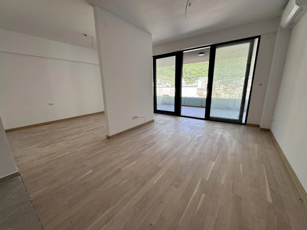 Sale, one bedroom apartment, 66m², Rafailovići, Budva