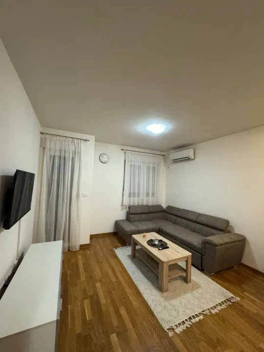 Rent, one bedroom apartment, 45m², City Kvart, Podgorica