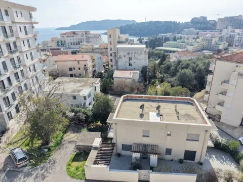 Prodaja, jednosoban stan, 40m², Bečići, Budva - image 7