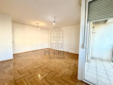 Prodaja, dvosoban stan, 73m², Nova Dalmatinska, Podgorica - image 3