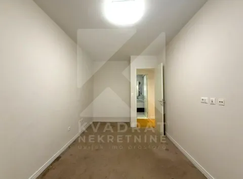 Rent, two bedroom apartment, 80m², Kruševac, Podgorica - image 12