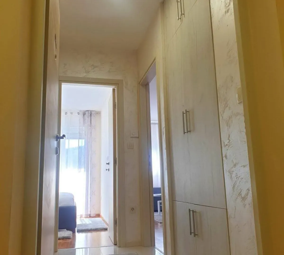 Rent, one bedroom apartment, 45m², City Kej, Podgorica