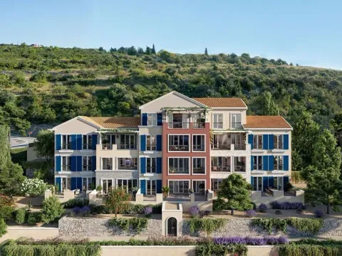 Prodaja, dvosoban stan, 95m², Tivat, Crna Gora - image 4