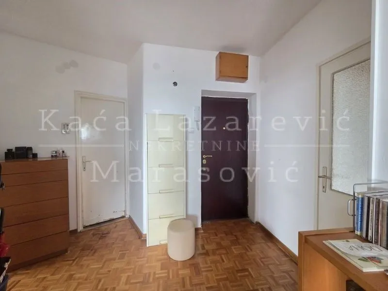 Sale, two bedroom apartment, 58m², Bogoslovija, Palilula Sve Podlokacije