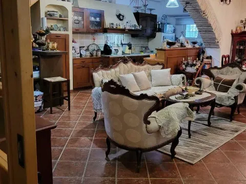 Sale, four bedroom apartment, 130m², Kamenari, Herceg Novi