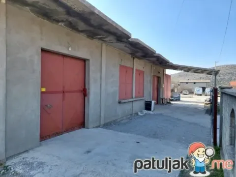 Izdavanje, poslovni prostor, 260m², Zlatica, Podgorica - image 9