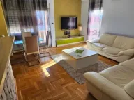 Izdavanje, dvosoban stan, 68m², Stari Aerodrom, Podgorica - image 13