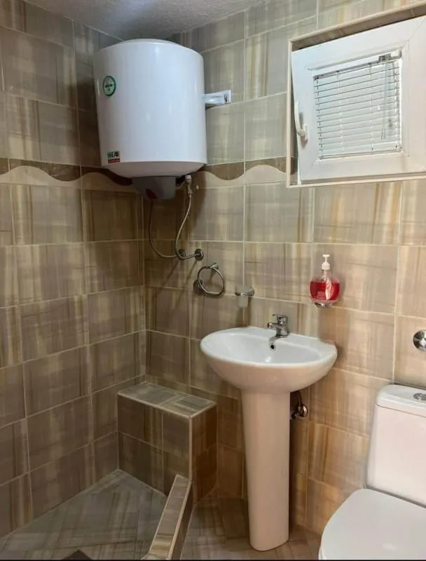 Prodaja, kuća, 140m², Sutomore, Bar