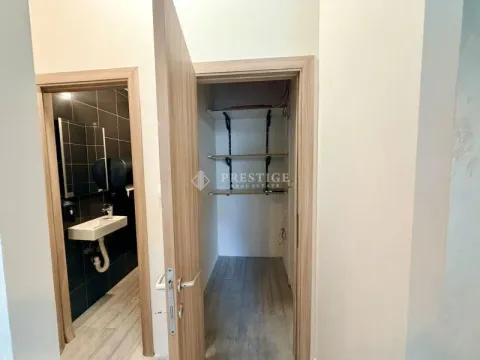 Rent, office space, 45m², City Kvart, Podgorica - image 7