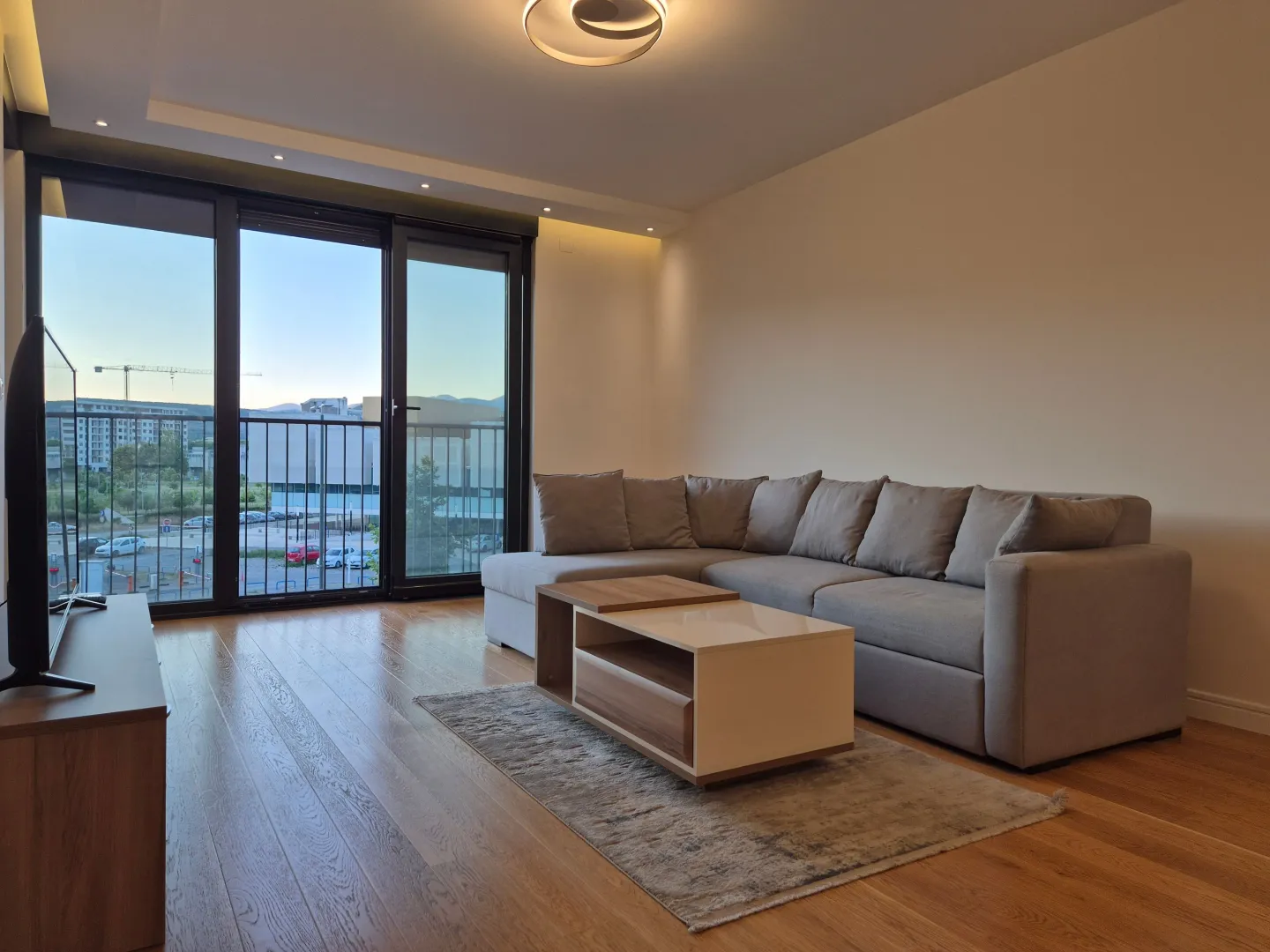 Prodaja, jednosoban stan, 63m², Preko Morače, Podgorica