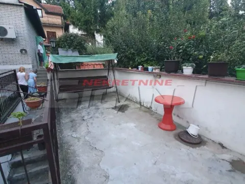 Sale, house, 300m², Gradska Bolnica, Zvezdara Sve Podlokacije - image 10