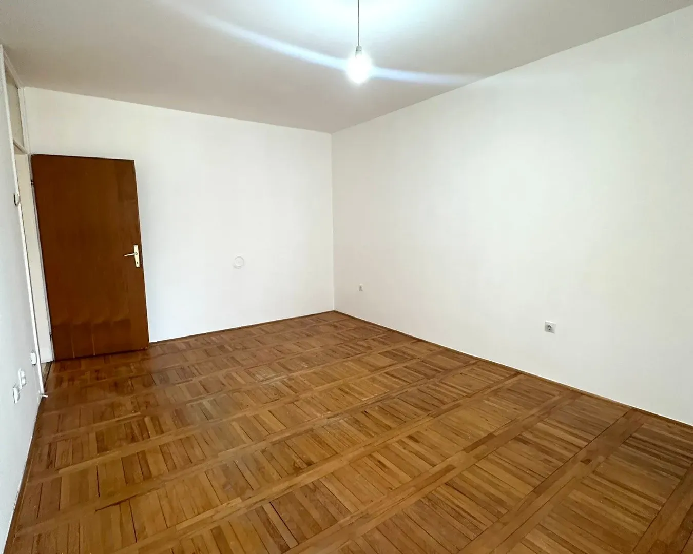 Prodaja, jednosoban stan, 55m², Stari Aerodrom, Podgorica
