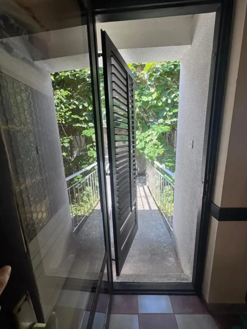 Prodaja, jednosoban stan, 52m², Krašići, Tivat