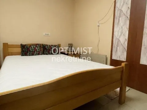 Izdavanje, jednosoban stan, 40m², Zemun Centar, Zemun Sve Podlokacije - image 6