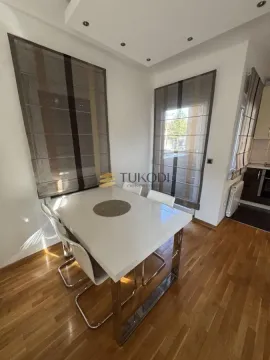 Izdavanje, dvosoban stan, 52m², Zemun Gornji Grad, Zemun Sve Podlokacije - image 10