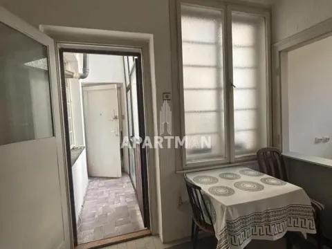 Prodaja, četvorosoban stan, 115m², Savski Venac, Beograd - image 6