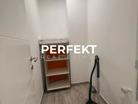 Sale, three bedroom apartment, 89m², Centar, Pančevo - image 12