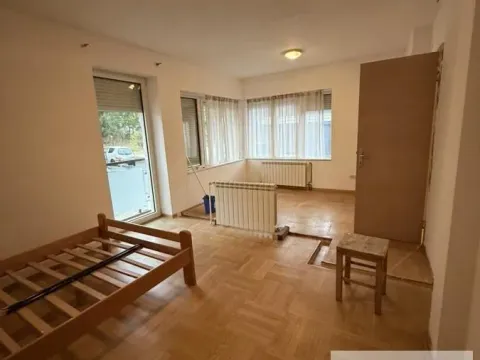 Prodaja, četvorosoban stan, 93m², Voždovac Sve Podlokacije, Beograd - image 10