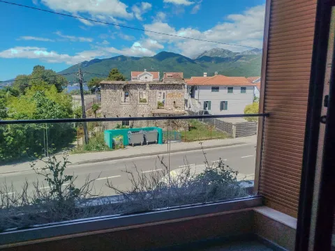 Izdavanje, jednosoban stan, 50m², Donja Lastva, Tivat - image 3