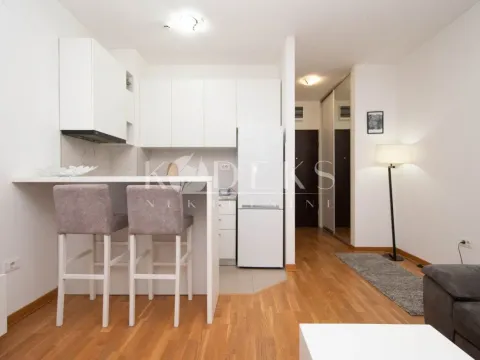 Rent, studio apartment, 27m², City Kej, Podgorica - image 3