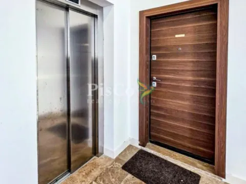 Izdavanje, poslovni prostor, 22m², Preko Morače, Podgorica - image 2