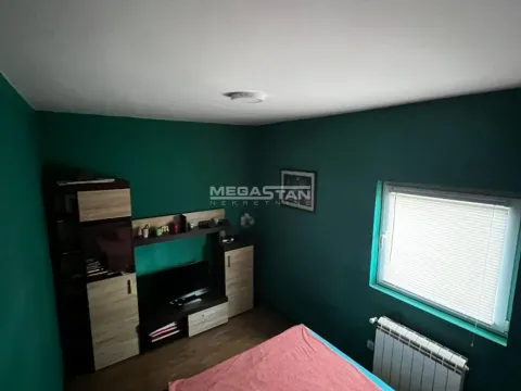 Prodaja, četvorosoban stan, 77m², Borča 1, Borča Sve Podlokacije - image 8