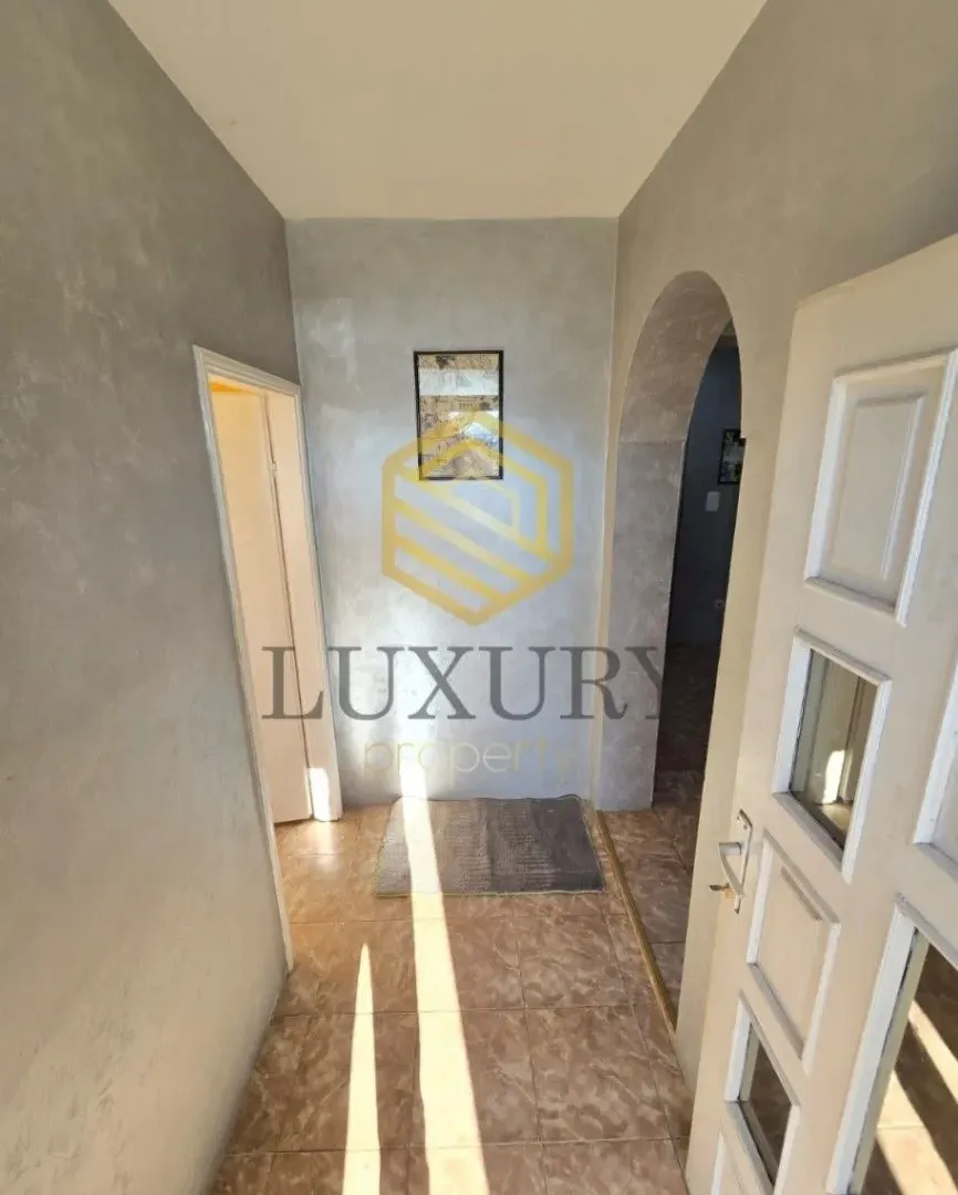 Rent, three bedroom apartment, 100m², Kakaricka Gora, Podgorica