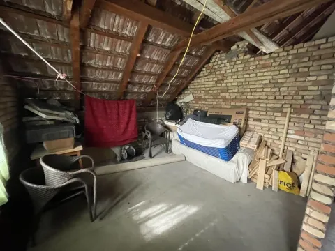 Prodaja, kuća, 155m², Sremska Kamenica, Petrovaradin - image 26