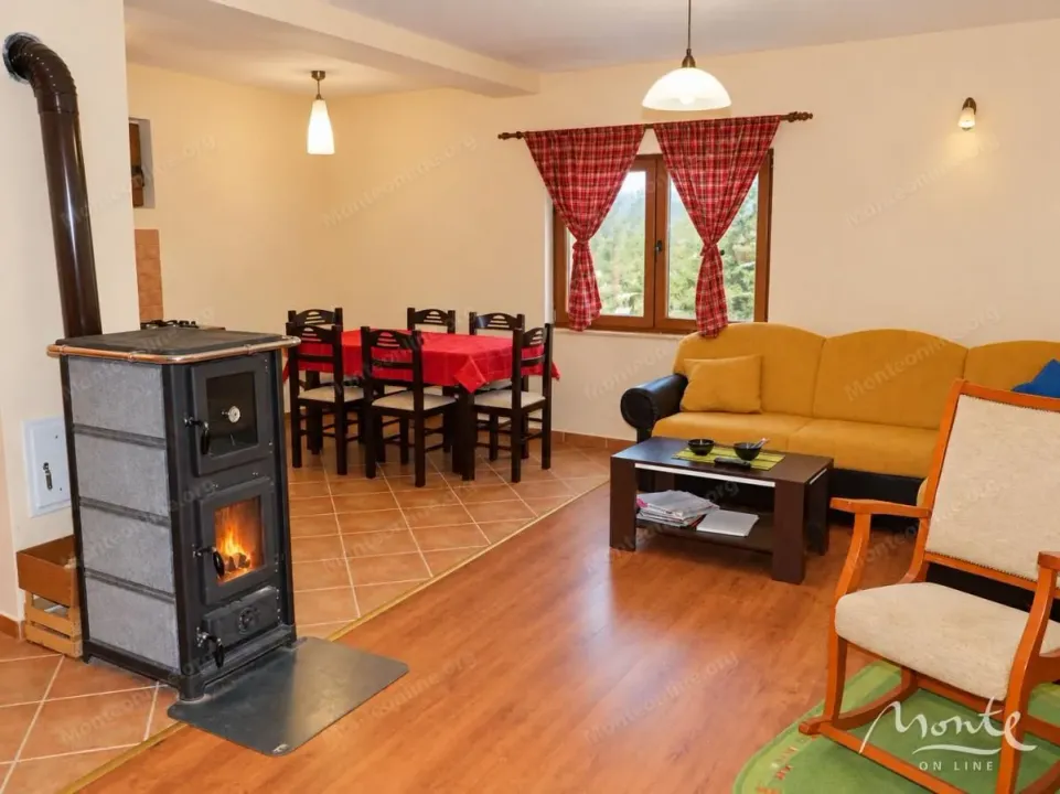 Sale, house, 158m², Žabljak, Crna Gora