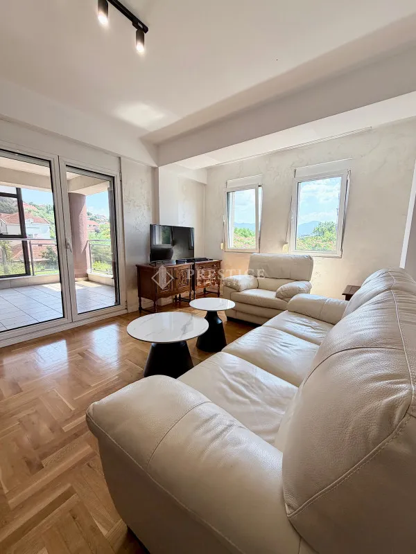 Rent, two bedroom apartment, 85m², Preko Morače, Podgorica