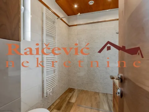 Sale, studio apartment, 85m², Vračar, Šid - image 14